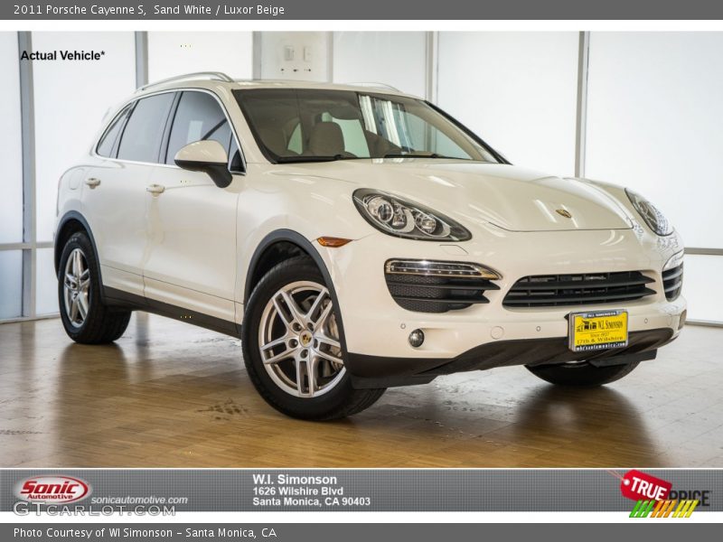 Sand White / Luxor Beige 2011 Porsche Cayenne S