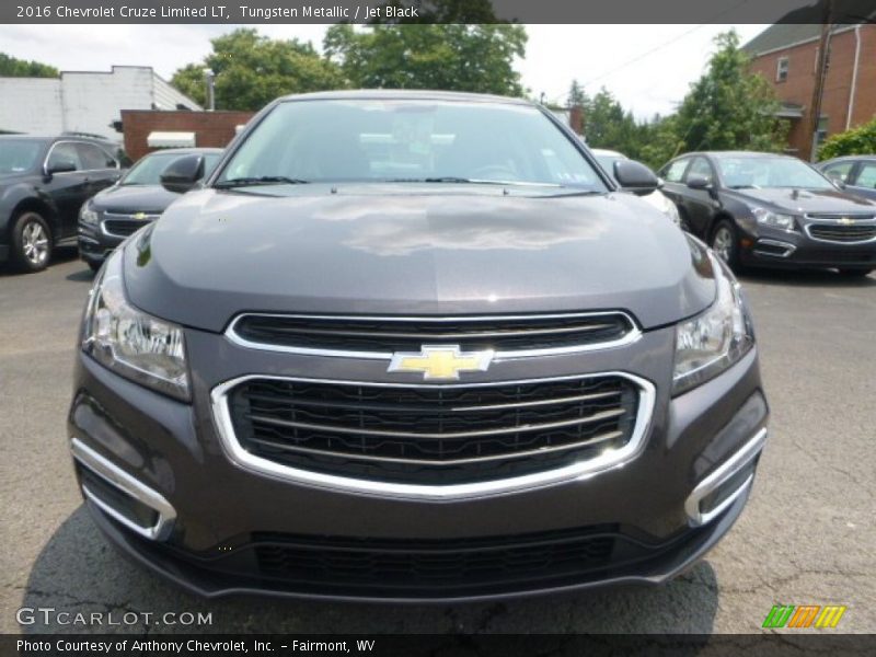 Tungsten Metallic / Jet Black 2016 Chevrolet Cruze Limited LT
