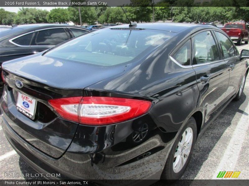 Shadow Black / Medium Earth Gray 2016 Ford Fusion S