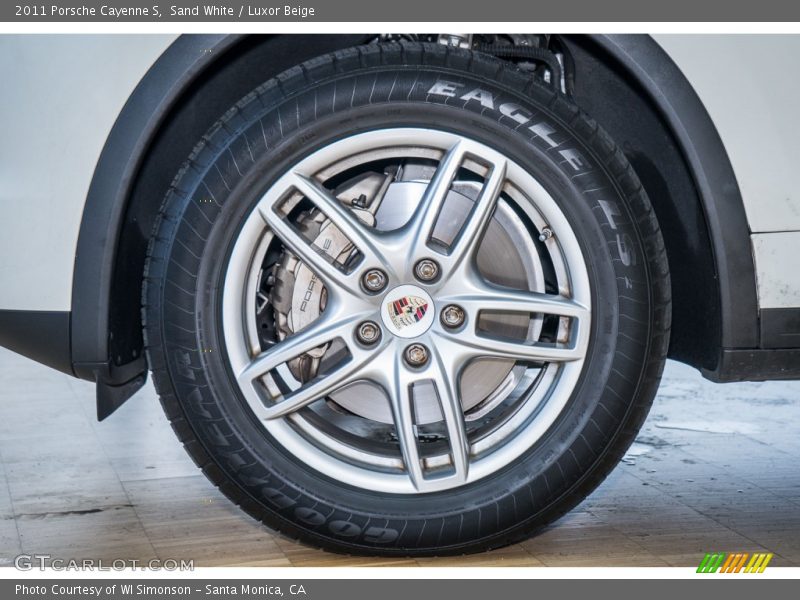 Sand White / Luxor Beige 2011 Porsche Cayenne S
