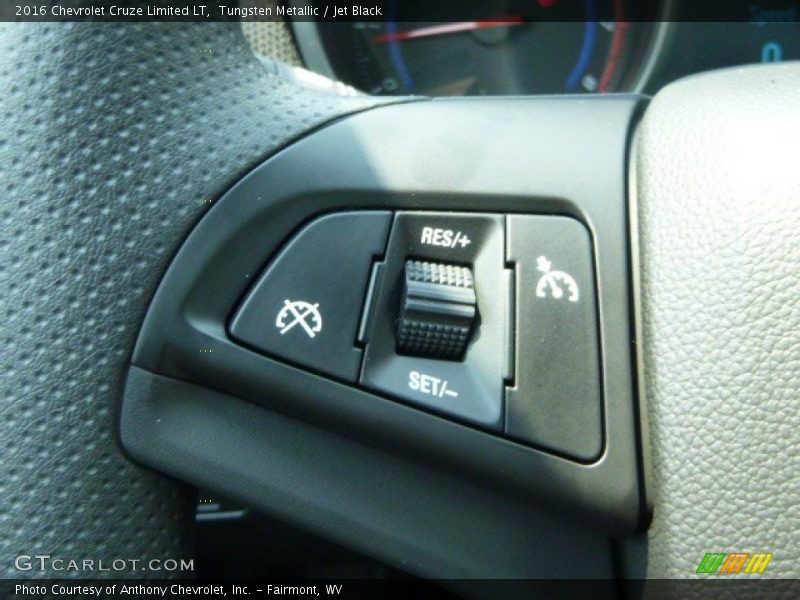 Tungsten Metallic / Jet Black 2016 Chevrolet Cruze Limited LT