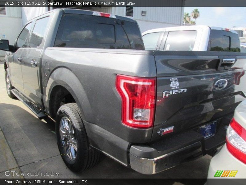 Magnetic Metallic / Medium Earth Gray 2015 Ford F150 XLT SuperCrew