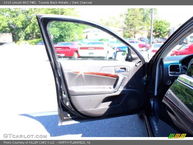 Tuxedo Black Metallic / Dark Charcoal 2010 Lincoln MKZ FWD