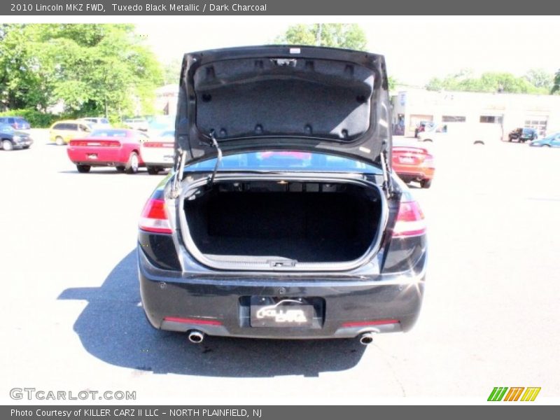 Tuxedo Black Metallic / Dark Charcoal 2010 Lincoln MKZ FWD