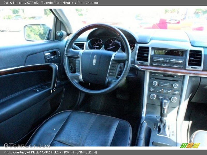 Tuxedo Black Metallic / Dark Charcoal 2010 Lincoln MKZ FWD