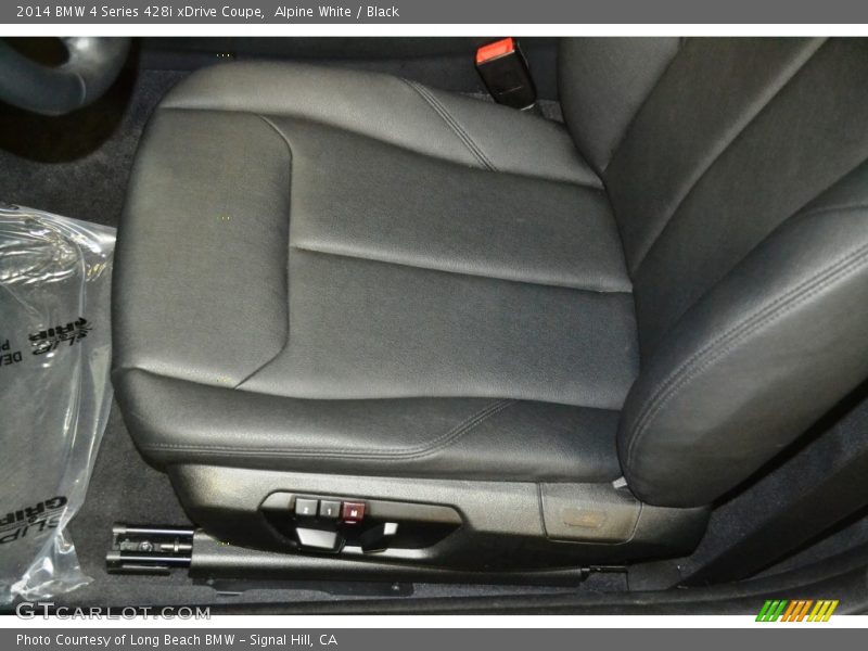 Alpine White / Black 2014 BMW 4 Series 428i xDrive Coupe