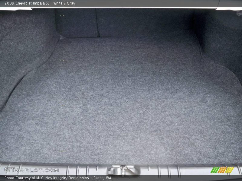 White / Gray 2009 Chevrolet Impala SS