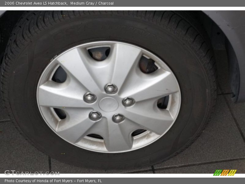 Medium Gray / Charcoal 2006 Chevrolet Aveo LS Hatchback