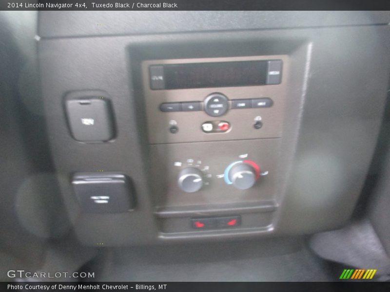 Tuxedo Black / Charcoal Black 2014 Lincoln Navigator 4x4