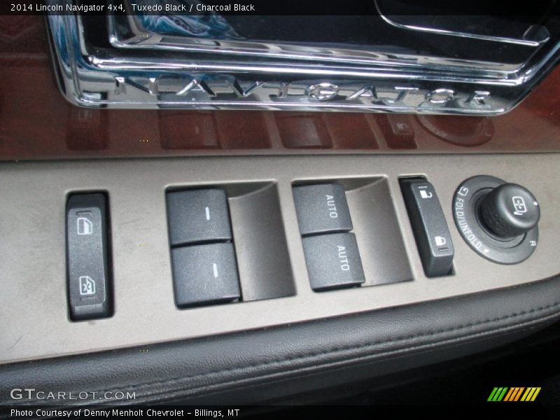 Tuxedo Black / Charcoal Black 2014 Lincoln Navigator 4x4