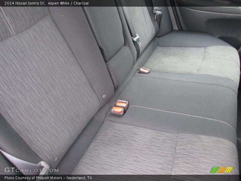 Aspen White / Charcoal 2014 Nissan Sentra SV