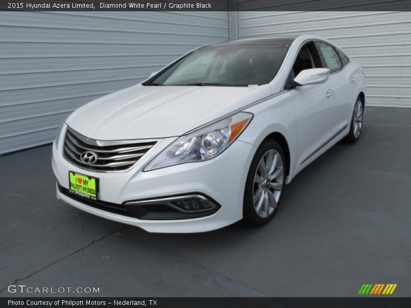 Diamond White Pearl / Graphite Black 2015 Hyundai Azera Limited