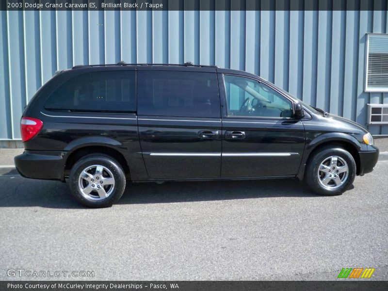 Brilliant Black / Taupe 2003 Dodge Grand Caravan ES