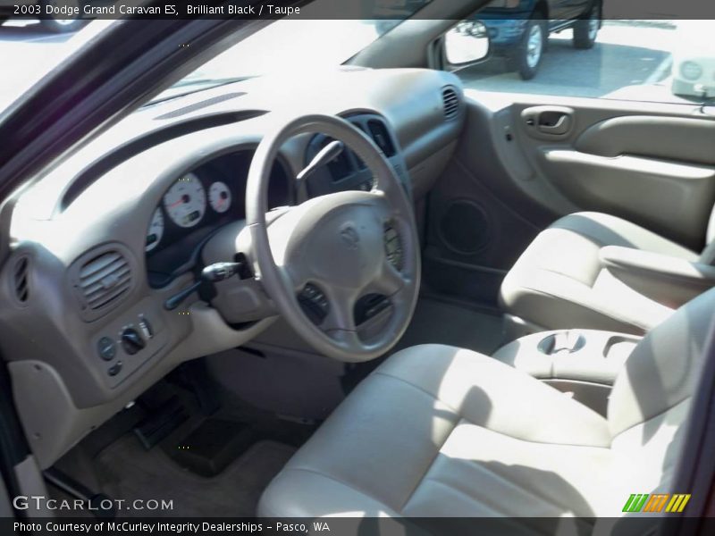 Brilliant Black / Taupe 2003 Dodge Grand Caravan ES