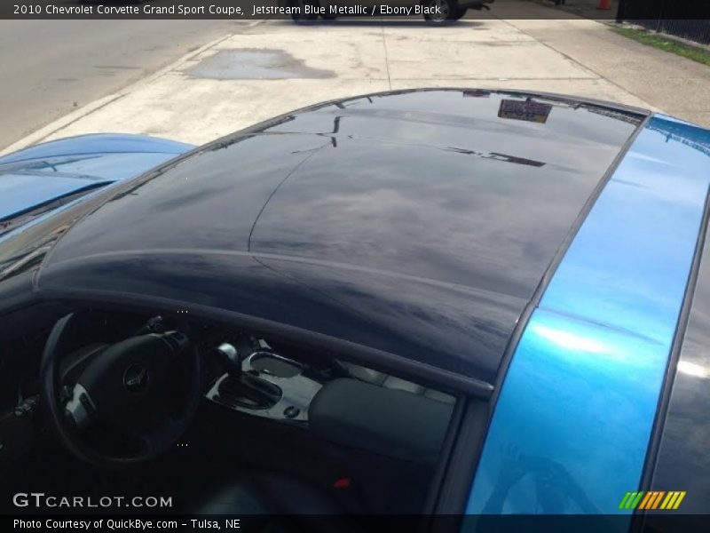 Sunroof of 2010 Corvette Grand Sport Coupe