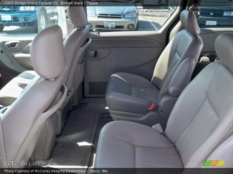 Brilliant Black / Taupe 2003 Dodge Grand Caravan ES