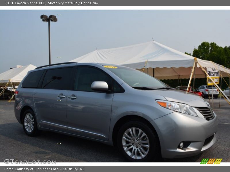 Silver Sky Metallic / Light Gray 2011 Toyota Sienna XLE