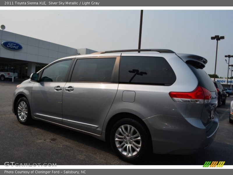 Silver Sky Metallic / Light Gray 2011 Toyota Sienna XLE