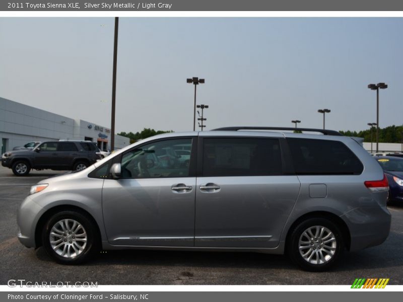 Silver Sky Metallic / Light Gray 2011 Toyota Sienna XLE