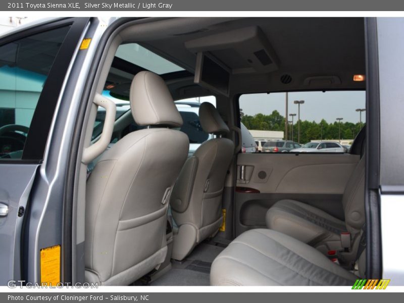 Silver Sky Metallic / Light Gray 2011 Toyota Sienna XLE