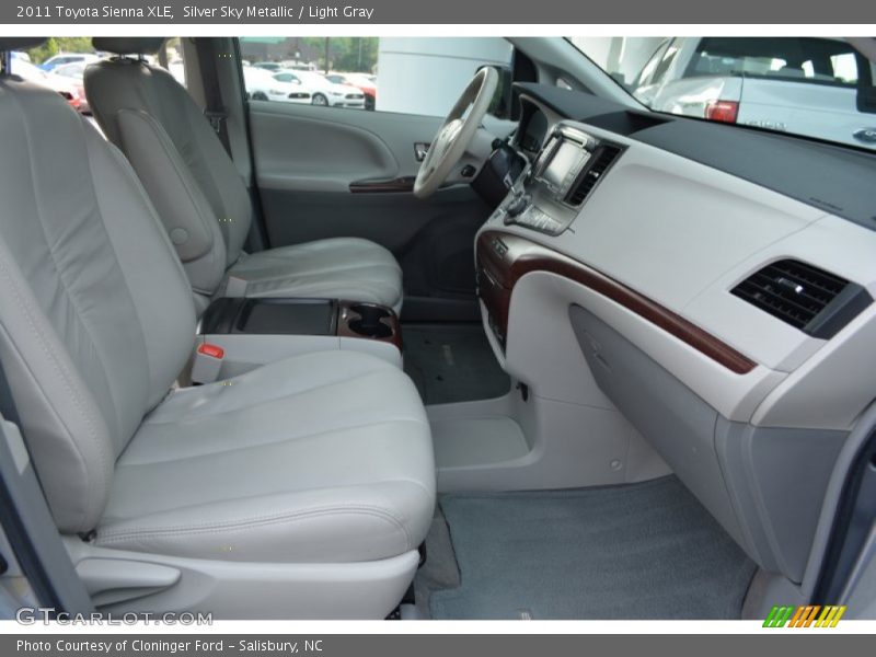 Silver Sky Metallic / Light Gray 2011 Toyota Sienna XLE