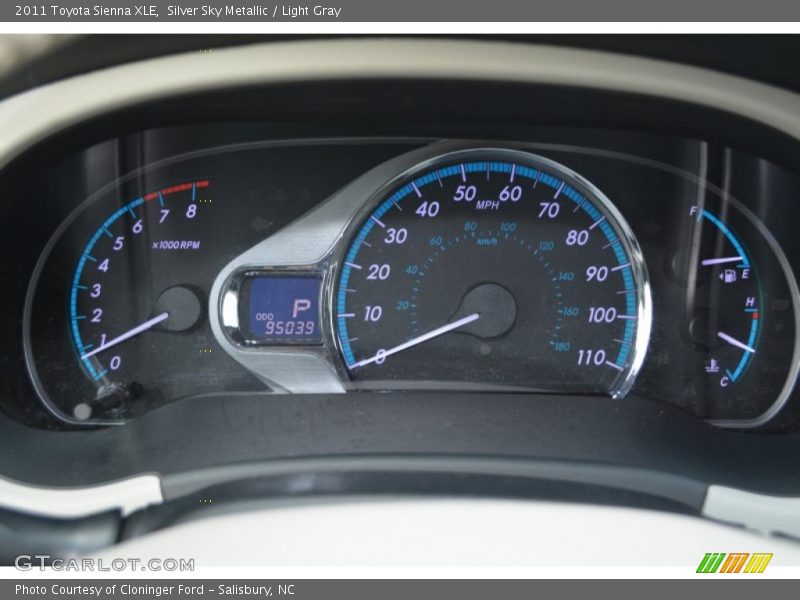 Silver Sky Metallic / Light Gray 2011 Toyota Sienna XLE