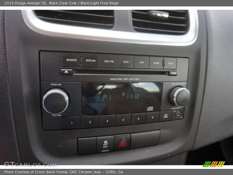 Black Clear Coat / Black/Light Frost Beige 2014 Dodge Avenger SE