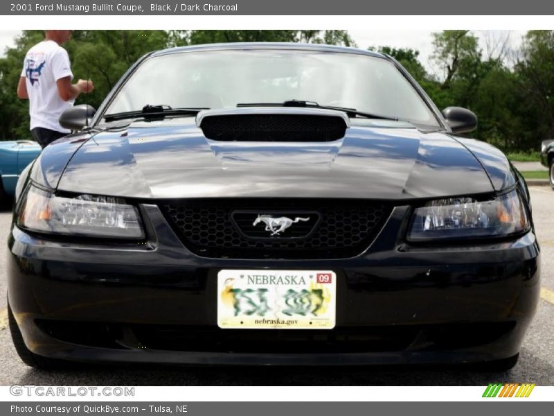 Black / Dark Charcoal 2001 Ford Mustang Bullitt Coupe