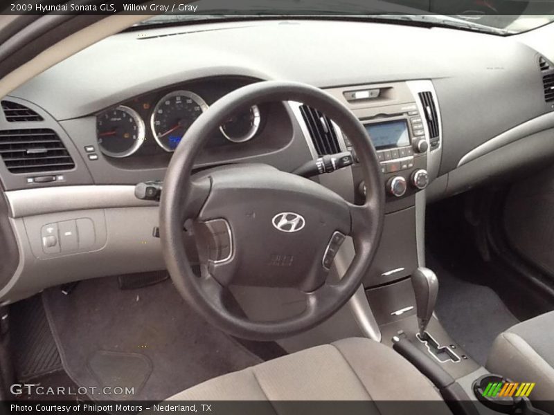 Willow Gray / Gray 2009 Hyundai Sonata GLS