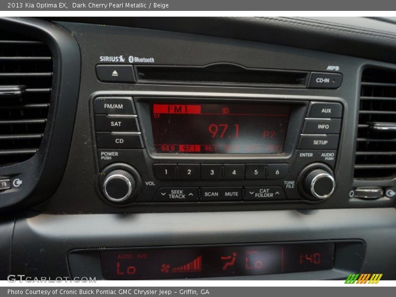 Controls of 2013 Optima EX