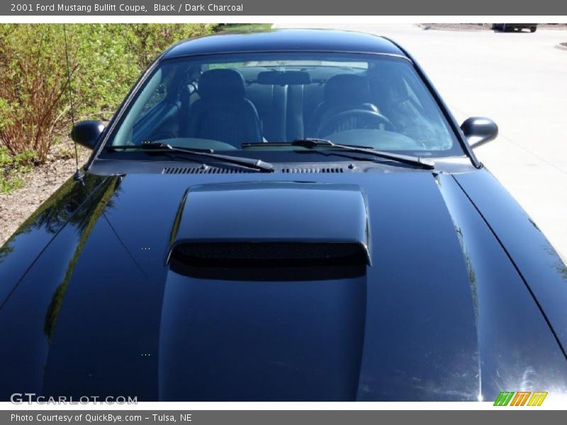Black / Dark Charcoal 2001 Ford Mustang Bullitt Coupe