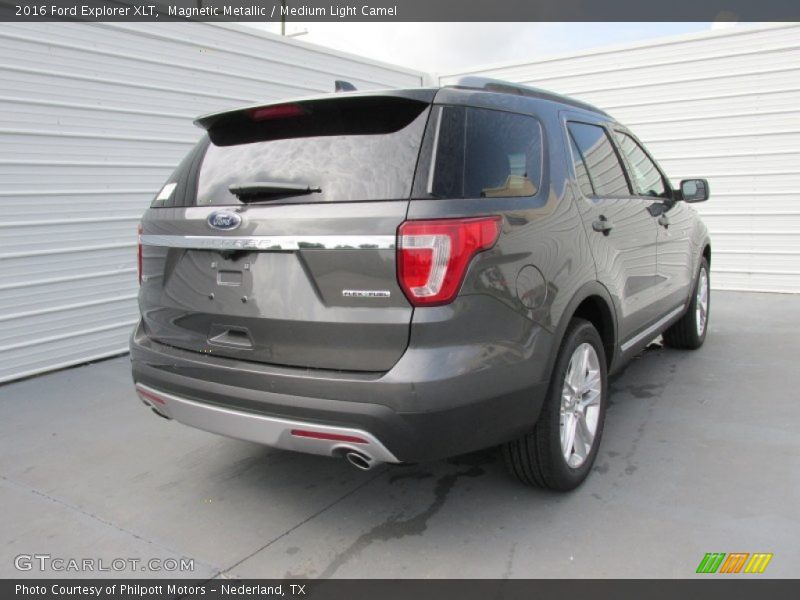 Magnetic Metallic / Medium Light Camel 2016 Ford Explorer XLT
