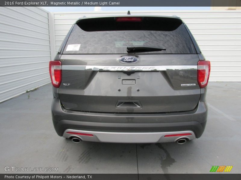 Magnetic Metallic / Medium Light Camel 2016 Ford Explorer XLT