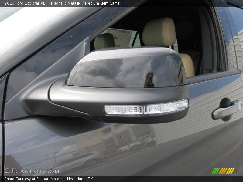 Magnetic Metallic / Medium Light Camel 2016 Ford Explorer XLT