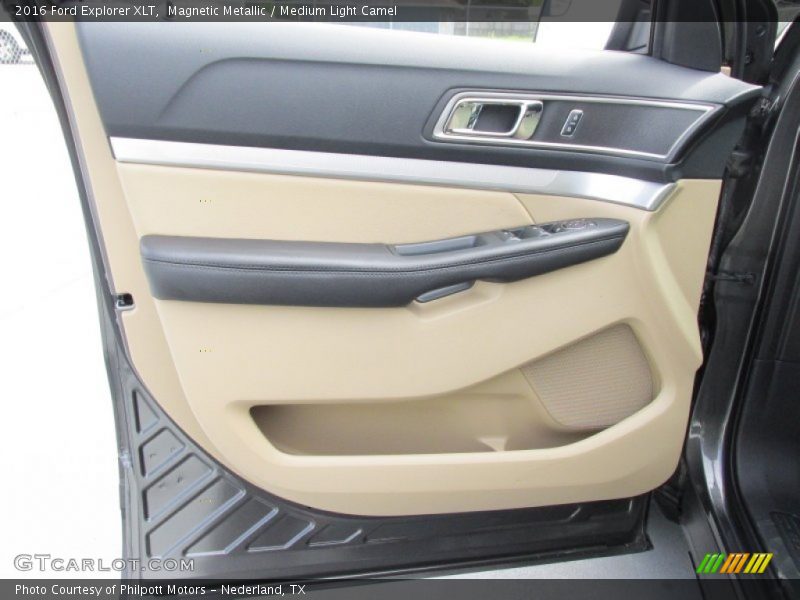 Magnetic Metallic / Medium Light Camel 2016 Ford Explorer XLT