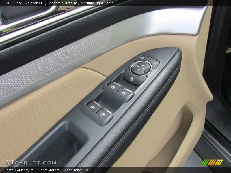 Magnetic Metallic / Medium Light Camel 2016 Ford Explorer XLT