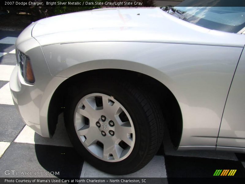 Bright Silver Metallic / Dark Slate Gray/Light Slate Gray 2007 Dodge Charger