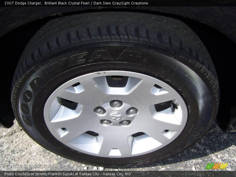 Brilliant Black Crystal Pearl / Dark Slate Gray/Light Graystone 2007 Dodge Charger
