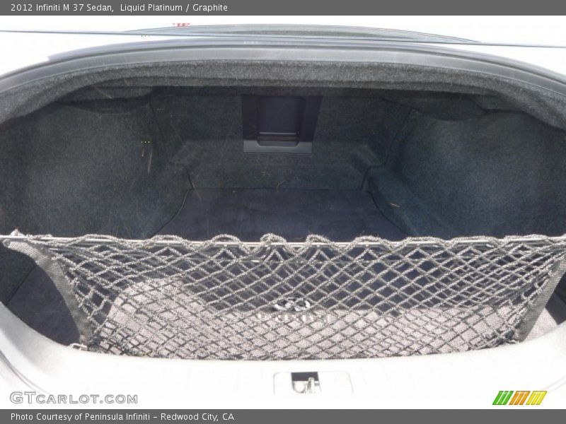  2012 M 37 Sedan Trunk