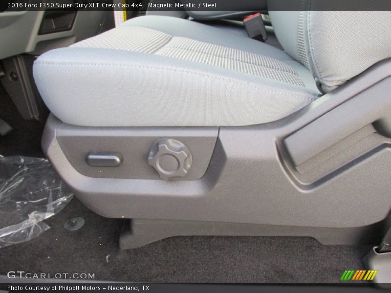 Magnetic Metallic / Steel 2016 Ford F350 Super Duty XLT Crew Cab 4x4