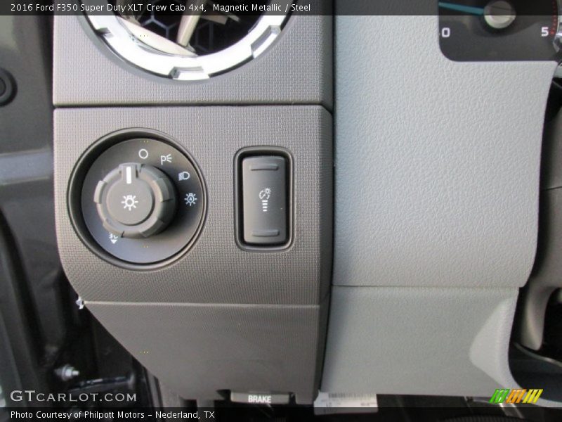 Magnetic Metallic / Steel 2016 Ford F350 Super Duty XLT Crew Cab 4x4