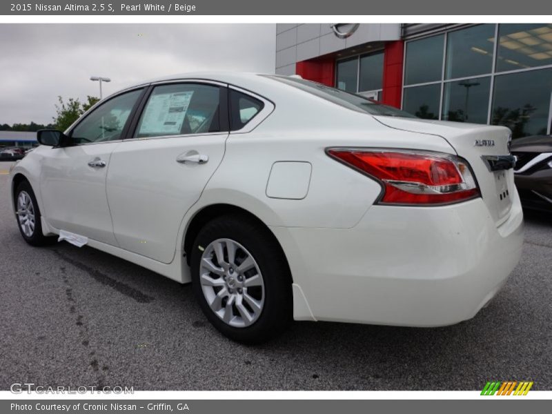 Pearl White / Beige 2015 Nissan Altima 2.5 S