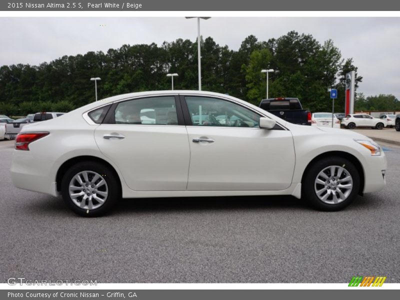 Pearl White / Beige 2015 Nissan Altima 2.5 S