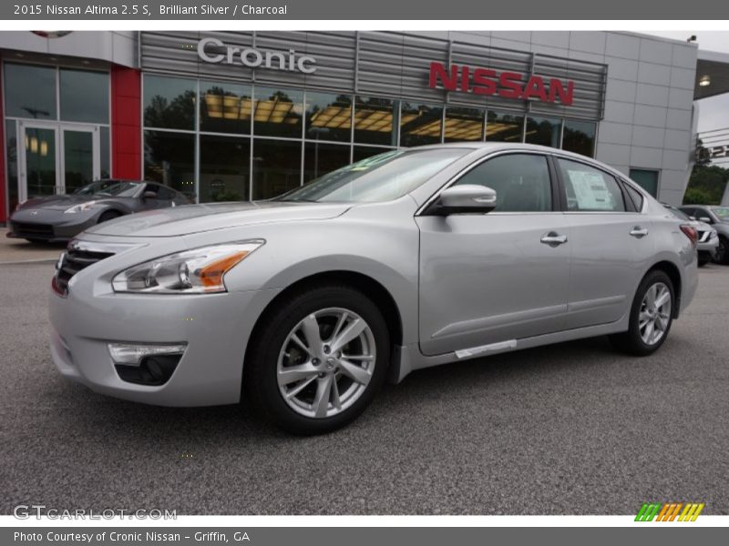 Brilliant Silver / Charcoal 2015 Nissan Altima 2.5 S