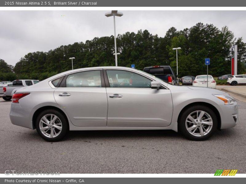 Brilliant Silver / Charcoal 2015 Nissan Altima 2.5 S