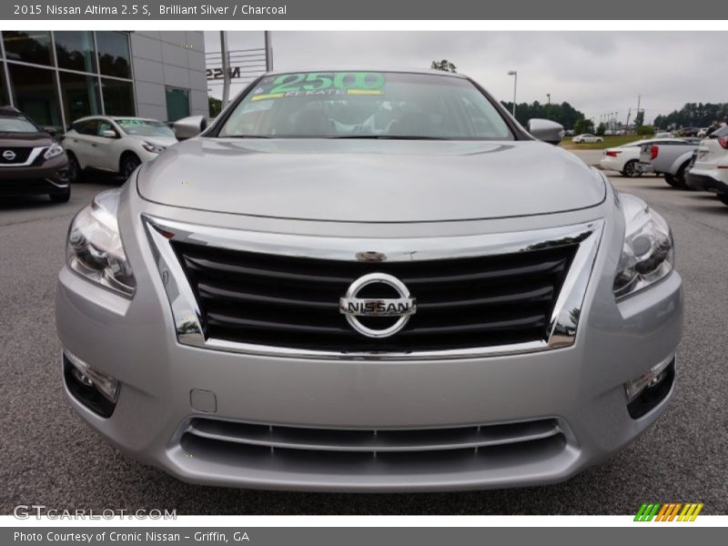 Brilliant Silver / Charcoal 2015 Nissan Altima 2.5 S