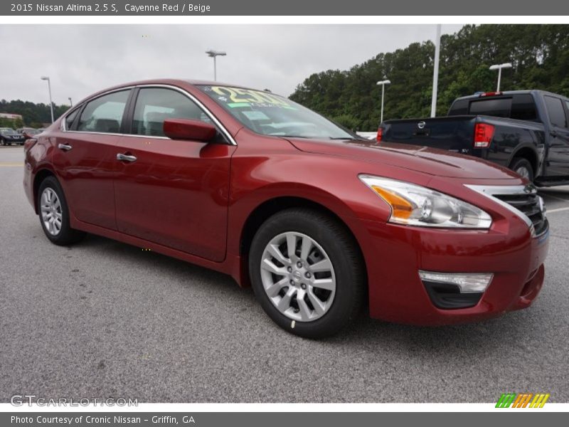 Cayenne Red / Beige 2015 Nissan Altima 2.5 S