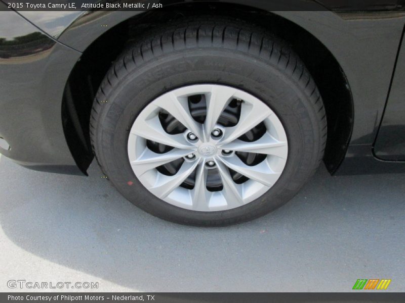 Attitude Black Metallic / Ash 2015 Toyota Camry LE