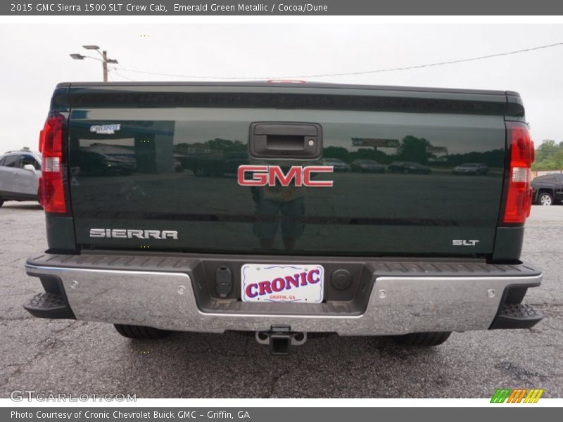 Emerald Green Metallic / Cocoa/Dune 2015 GMC Sierra 1500 SLT Crew Cab
