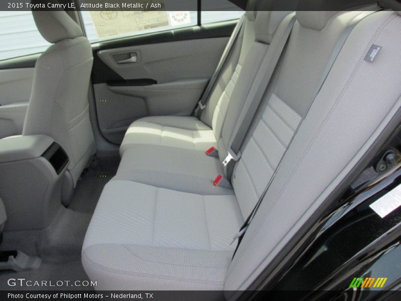 Attitude Black Metallic / Ash 2015 Toyota Camry LE